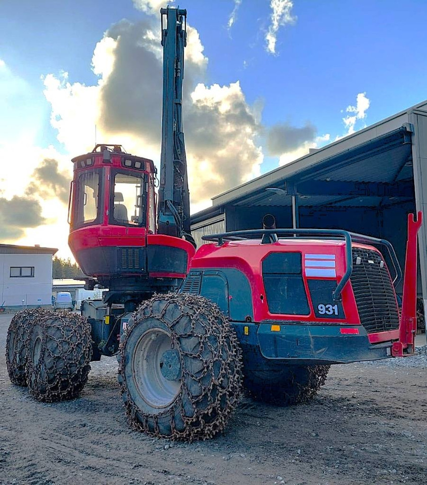 Komatsu 931 - Abatteuse: photos 2 Komatsu 931 - Abatteuse: photos 2