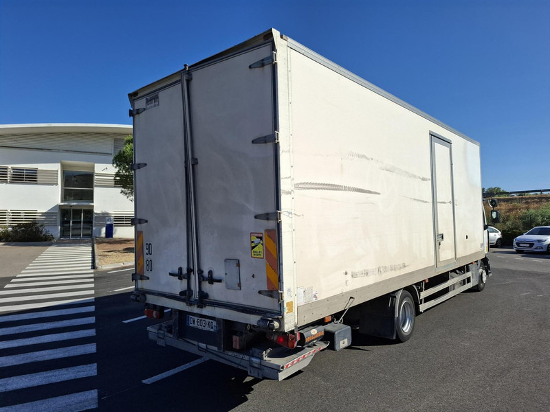 Renault D Cab 2.1 - Camion fourgon: photos 4 Renault D Cab 2.1 - Camion fourgon: photos 4