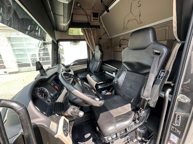 MAN TGX - Tracteur routier: photos 3 MAN TGX - Tracteur routier: photos 3