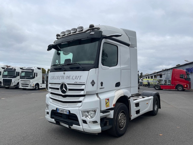 Mercedes-Benz Actros - Tracteur routier: photos 1 Mercedes-Benz Actros - Tracteur routier: photos 1