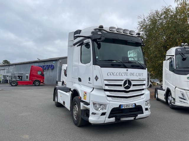 Mercedes-Benz Actros - Tracteur routier: photos 2 Mercedes-Benz Actros - Tracteur routier: photos 2