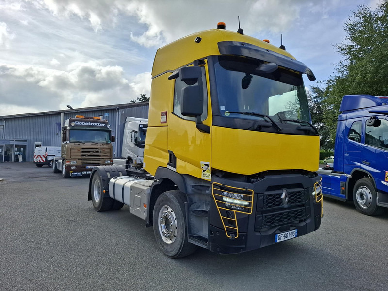 Renault C Cab 2.5 - Tracteur routier: photos 2 Renault C Cab 2.5 - Tracteur routier: photos 2