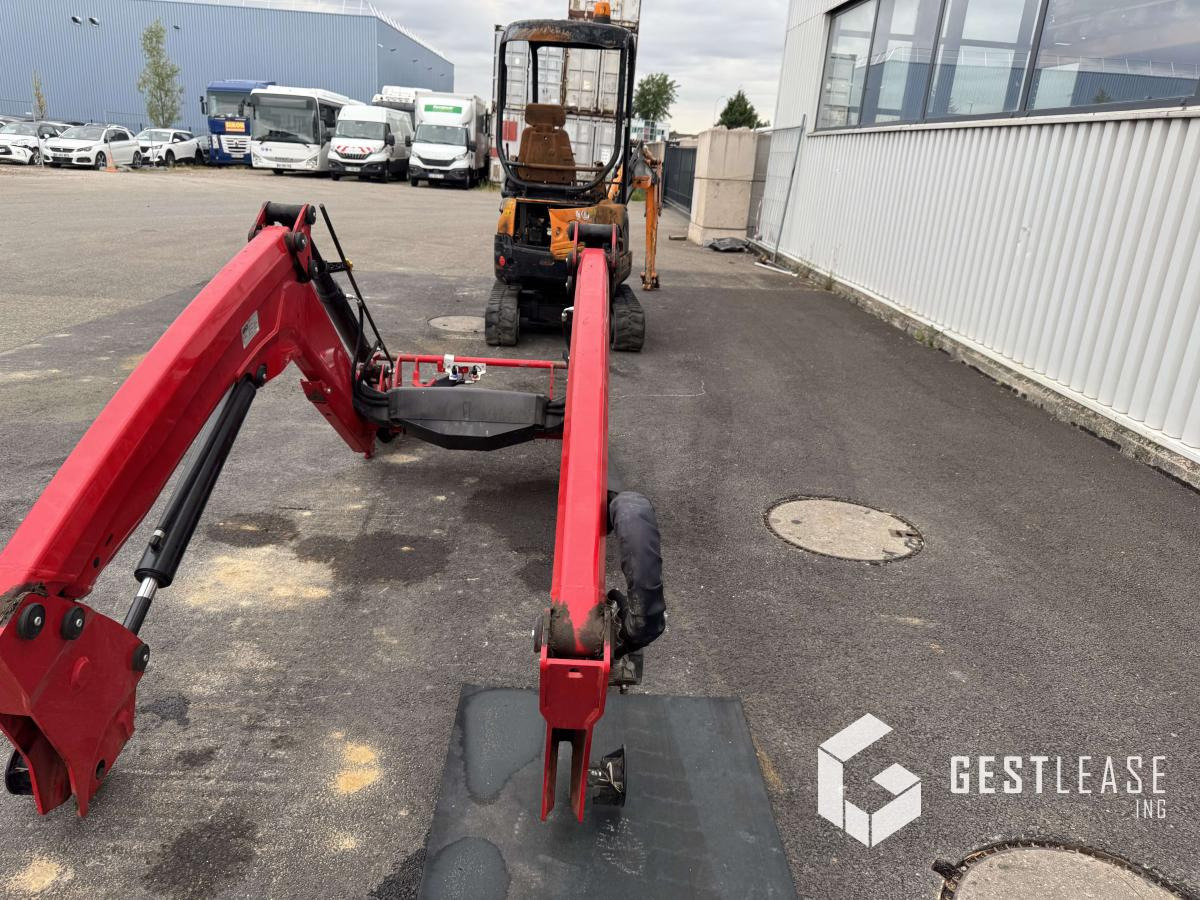 MASSEY FERGUSON FL4121 - Chargeur frontal pour tracteur: photos 5 MASSEY FERGUSON FL4121 - Chargeur frontal pour tracteur: photos 5