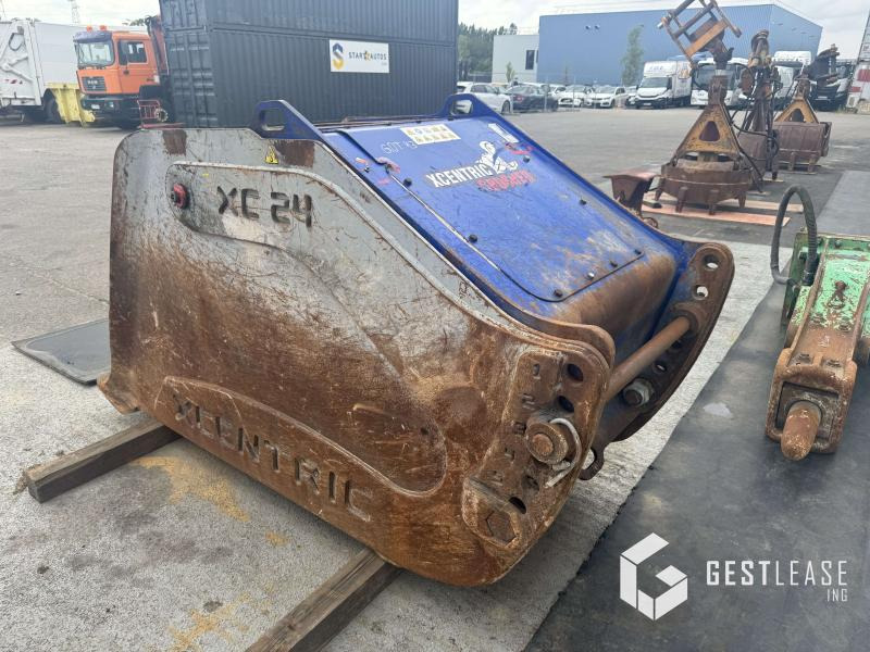 XCENTRIC XC24 - Concasseur: photos 3 XCENTRIC XC24 - Concasseur: photos 3