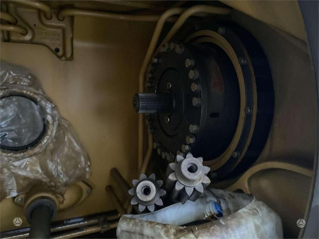 Bulldozer CAT D5H XL FOR SPARE PARTS: photos 19 Bulldozer CAT D5H XL FOR SPARE PARTS: photos 19