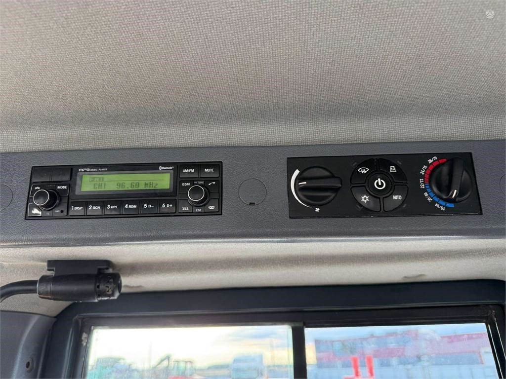 Chargeuse sur pneus Hyundai HL 955: photos 14 Chargeuse sur pneus Hyundai HL 955: photos 14