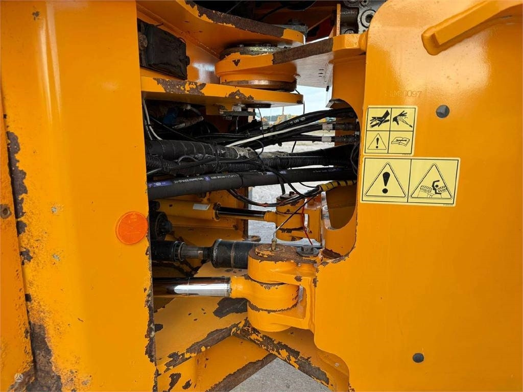 Chargeuse sur pneus Hyundai HL 955: photos 11 Chargeuse sur pneus Hyundai HL 955: photos 11