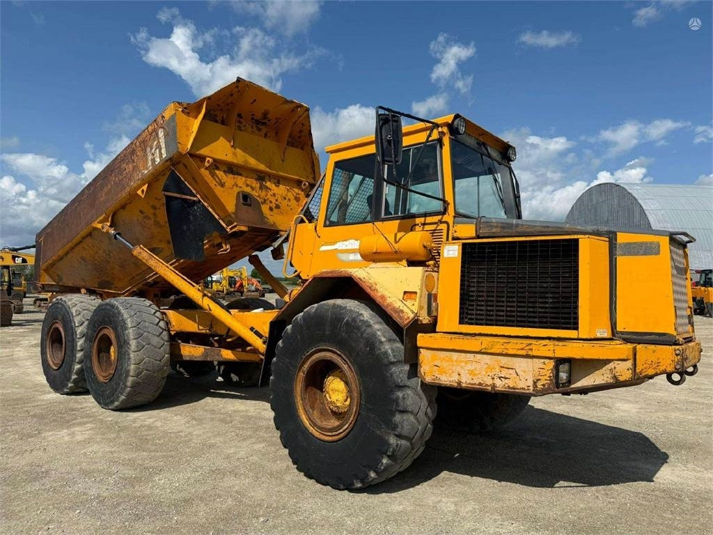 Volvo A25C, Nr. 5  - Tombereau articulé: photos 1 Volvo A25C, Nr. 5  - Tombereau articulé: photos 1