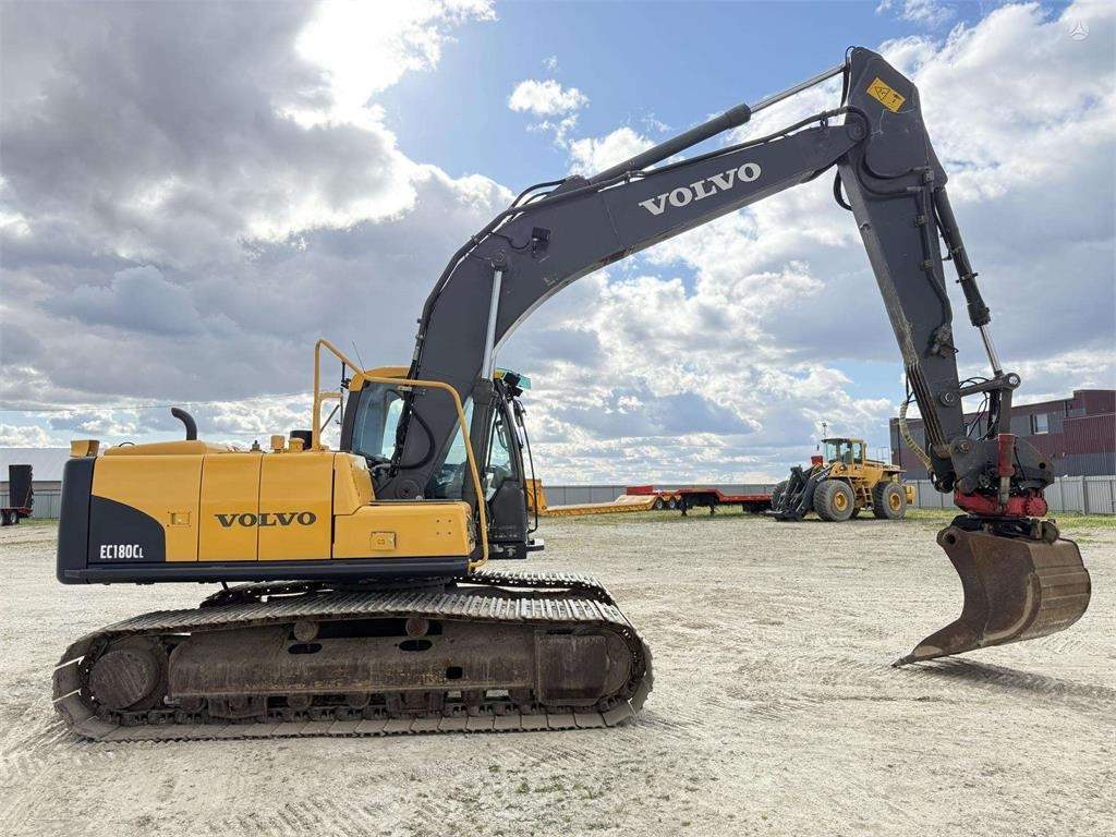 Volvo EC 180 CL ROTOTILT, 800 MM - Pelle sur chenille: photos 5 Volvo EC 180 CL ROTOTILT, 800 MM - Pelle sur chenille: photos 5