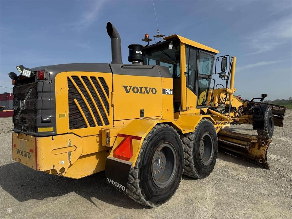 Volvo G976 6x6 Canada made - Niveleuse: photos 5 Volvo G976 6x6 Canada made - Niveleuse: photos 5