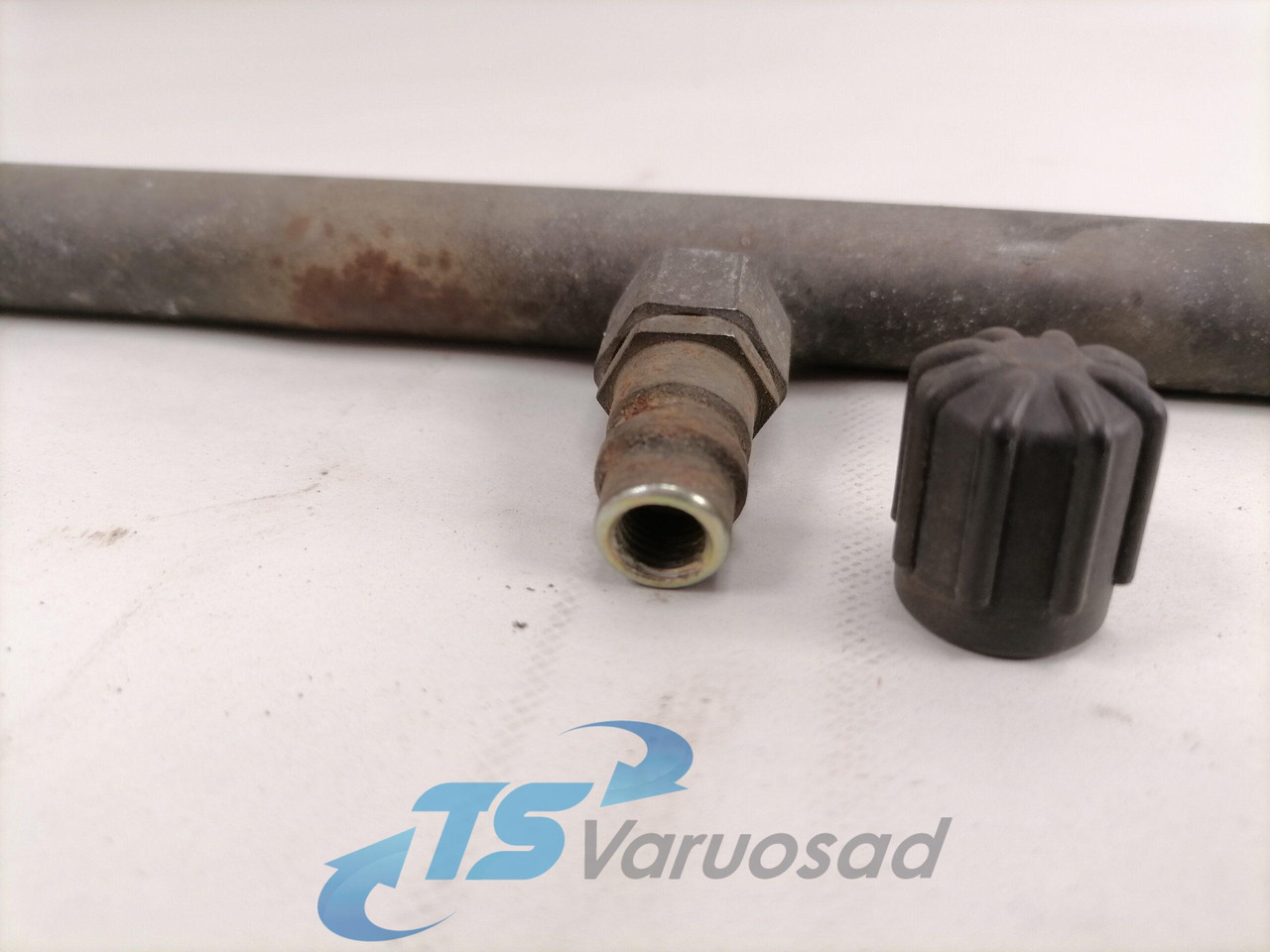 MAN A/C pipe 81619750102 - Chauffage/ Ventilation pour Camion: photos 4 MAN A/C pipe 81619750102 - Chauffage/ Ventilation pour Camion: photos 4