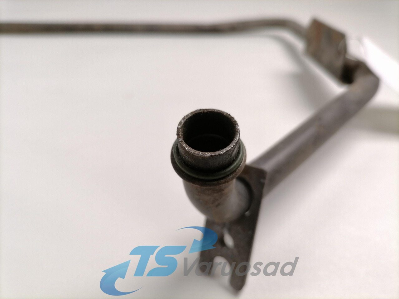 MAN A/C pipe 81619750102 - Chauffage/ Ventilation pour Camion: photos 3 MAN A/C pipe 81619750102 - Chauffage/ Ventilation pour Camion: photos 3