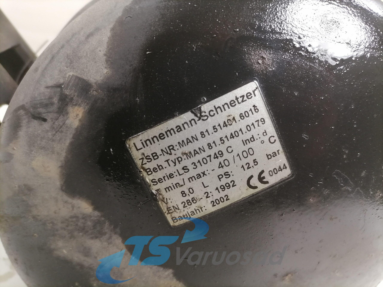 MAN Air tank 81514016016 - Pièce universelle pour Camion: photos 5 MAN Air tank 81514016016 - Pièce universelle pour Camion: photos 5