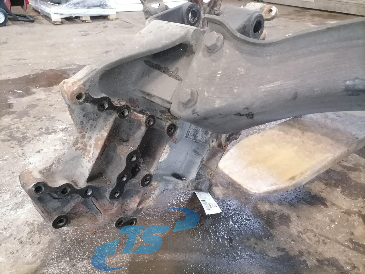 MAN Bracket 81413133020 - Frame/ Châssis pour Camion: photos 3 MAN Bracket 81413133020 - Frame/ Châssis pour Camion: photos 3