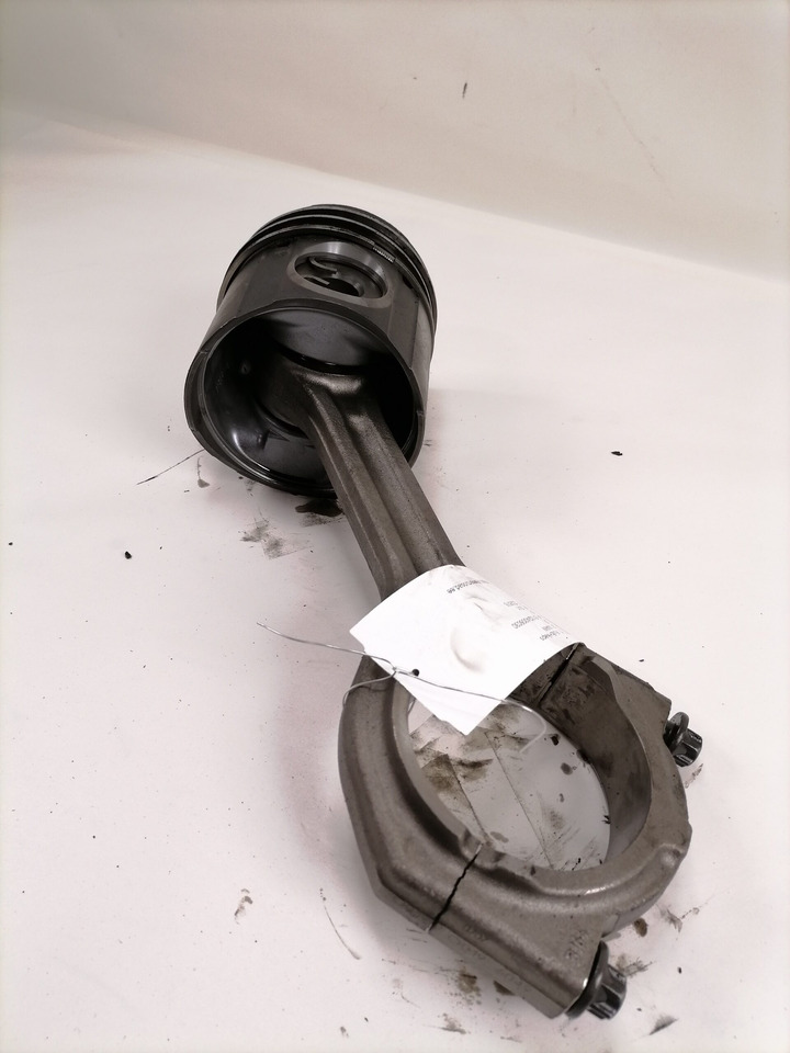 MAN Connecting rod + piston 51024006030 - Pistons/ Anneaux/ Manchons pour Camion: photos 4 MAN Connecting rod + piston 51024006030 - Pistons/ Anneaux/ Manchons pour Camion: photos 4