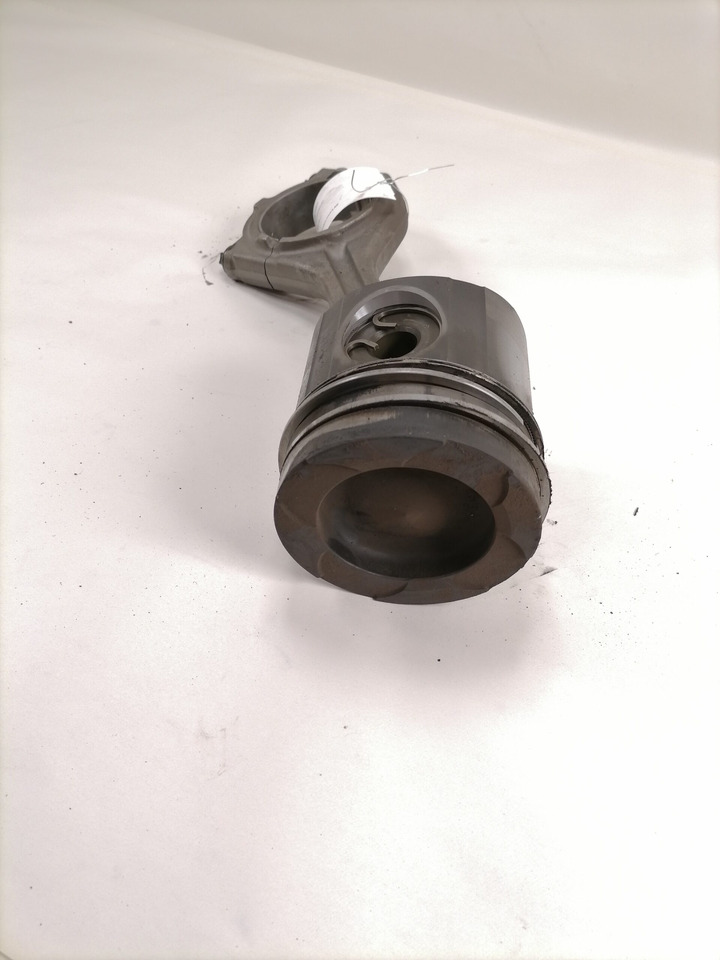 MAN Connecting rod + piston 51024006030 - Pistons/ Anneaux/ Manchons pour Camion: photos 2 MAN Connecting rod + piston 51024006030 - Pistons/ Anneaux/ Manchons pour Camion: photos 2
