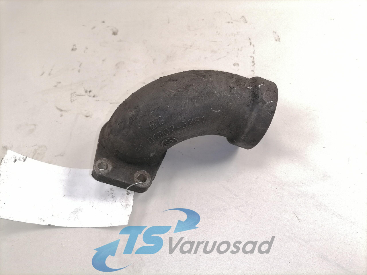 MAN Coolant pipe 51063023281 - Système de refroidissement pour Camion: photos 1 MAN Coolant pipe 51063023281 - Système de refroidissement pour Camion: photos 1