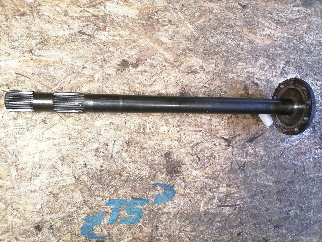 MAN Drive shaft 81355020147 - Demi arbre pour Camion: photos 2 MAN Drive shaft 81355020147 - Demi arbre pour Camion: photos 2