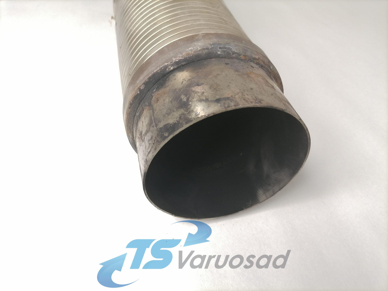 MAN Exhaust pipe 81152100114 - Silencieux pour Camion: photos 2 MAN Exhaust pipe 81152100114 - Silencieux pour Camion: photos 2