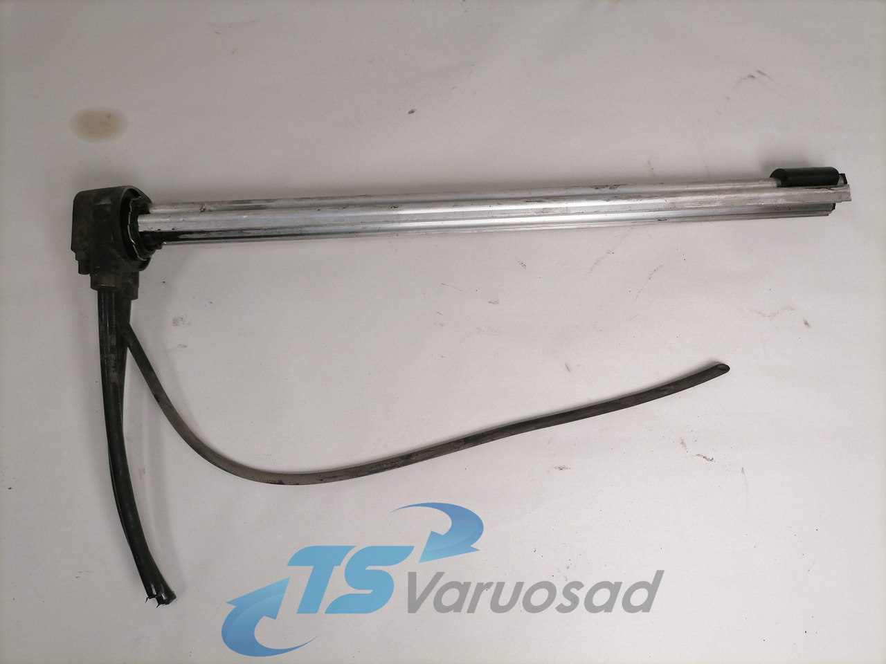 MAN Fuel pick up 6030 - Système de carburant pour Camion: photos 1 MAN Fuel pick up 6030 - Système de carburant pour Camion: photos 1