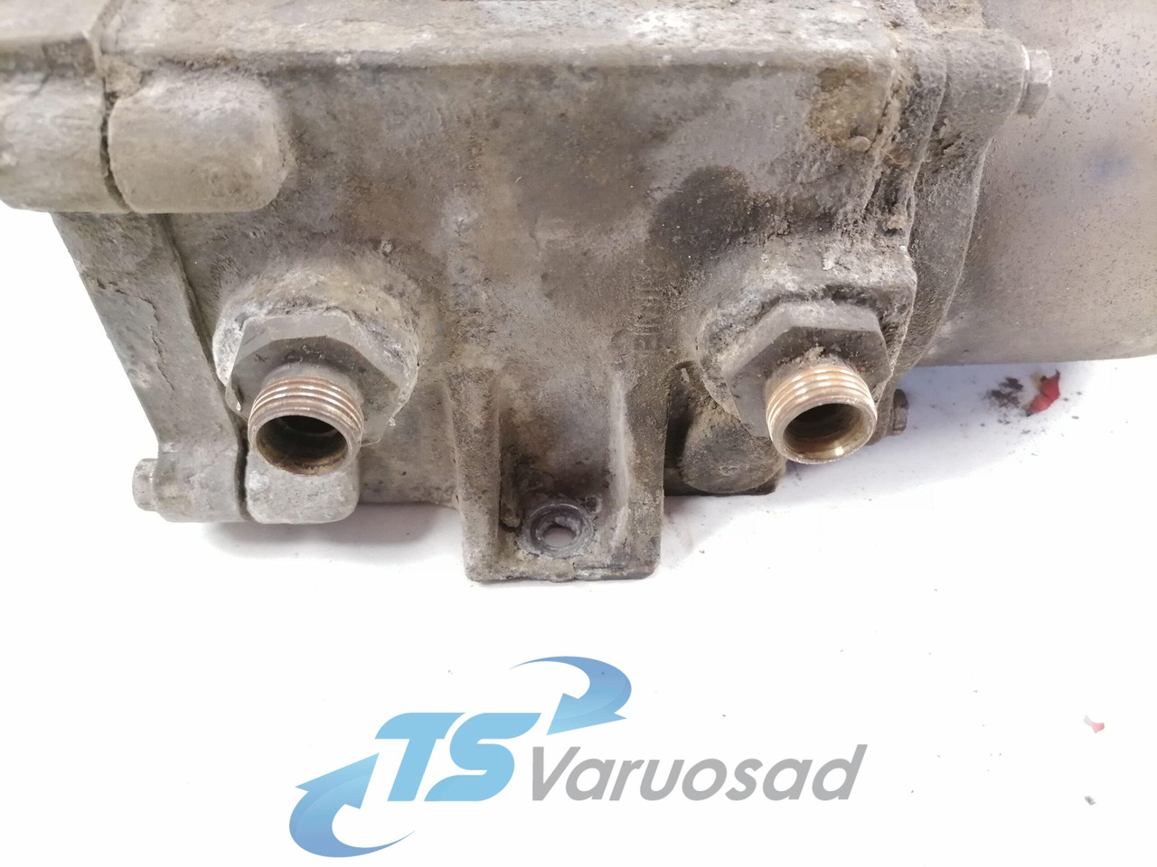 MAN Fuel separator 81125016083 - Filtre à carburant pour Camion: photos 3 MAN Fuel separator 81125016083 - Filtre à carburant pour Camion: photos 3