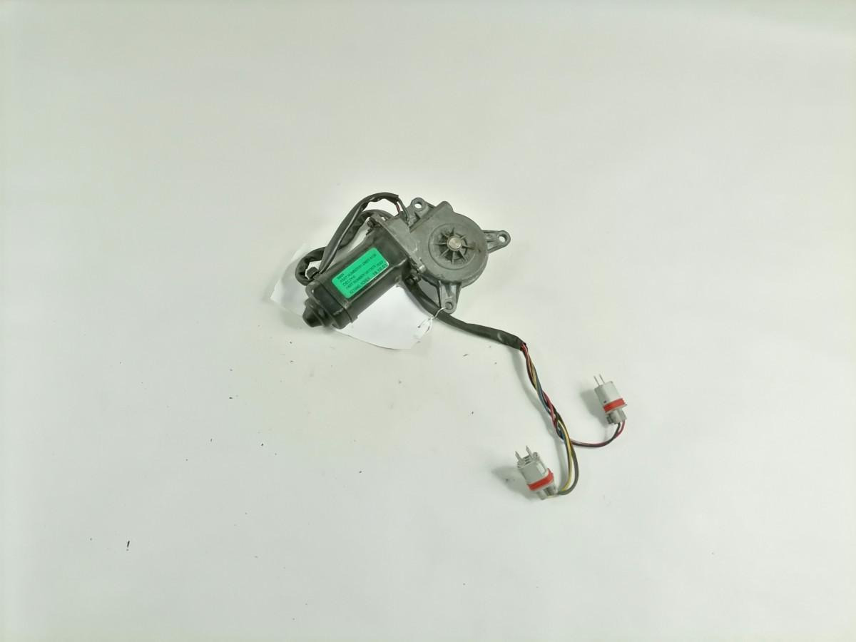 MAN Glass lift 81286016126 - Fenêtre et pièces pour Camion: photos 3 MAN Glass lift 81286016126 - Fenêtre et pièces pour Camion: photos 3