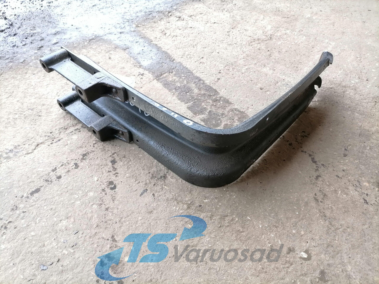 MAN Kütusepaagi kandur, MAN 81418015503 - Réservoir de carburant pour Camion: photos 4 MAN Kütusepaagi kandur, MAN 81418015503 - Réservoir de carburant pour Camion: photos 4