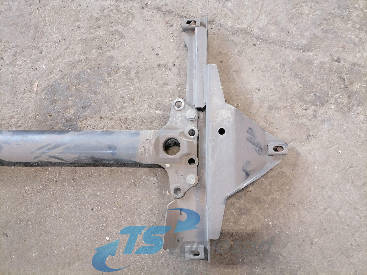 MAN Raami vahetala 81412805282 - Frame/ Châssis pour Camion: photos 4 MAN Raami vahetala 81412805282 - Frame/ Châssis pour Camion: photos 4