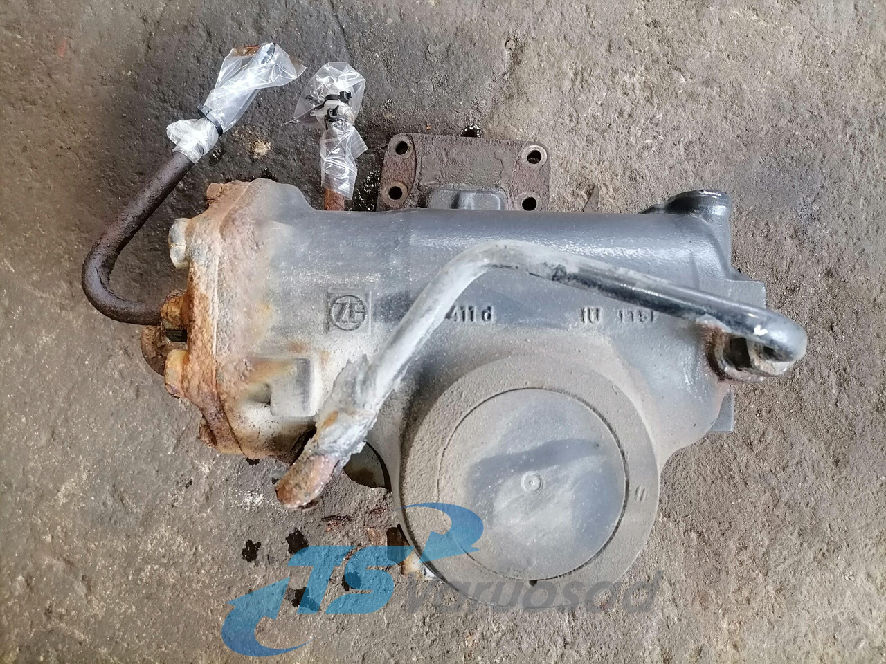 MAN Steering box 81462006305 - Boîtier de direction pour Camion: photos 2 MAN Steering box 81462006305 - Boîtier de direction pour Camion: photos 2