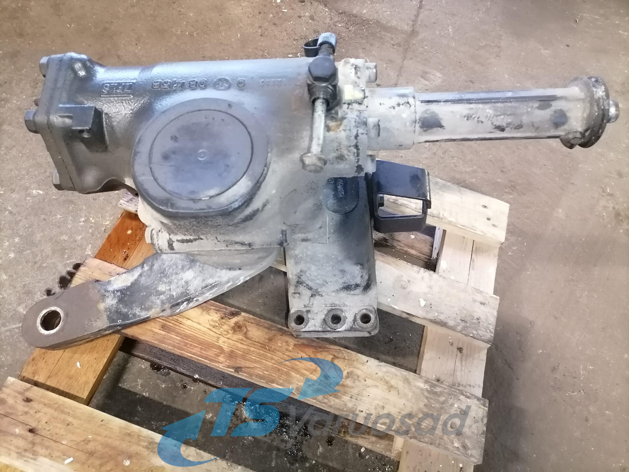 MAN Steering box 81462006427 - Boîtier de direction pour Camion: photos 4 MAN Steering box 81462006427 - Boîtier de direction pour Camion: photos 4