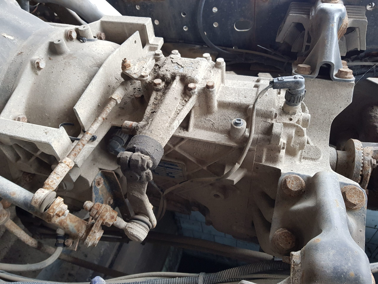 MB Gearbox S5-42 - Boîte de vitesse et pièces pour Camion: photos 1 MB Gearbox S5-42 - Boîte de vitesse et pièces pour Camion: photos 1