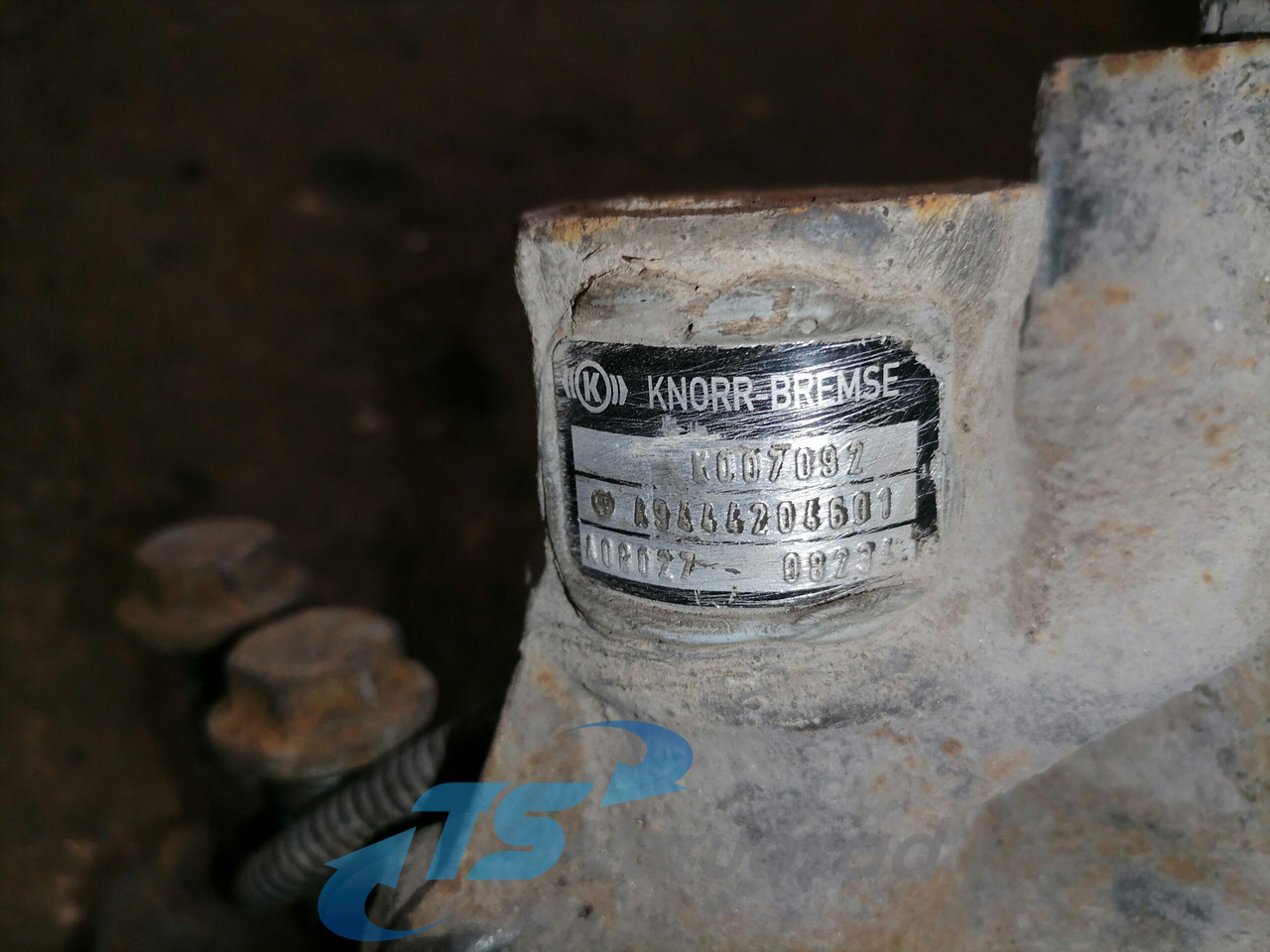 Mercedes-Benz Brake caliper A9444204601 - Pièces de frein pour Camion: photos 3 Mercedes-Benz Brake caliper A9444204601 - Pièces de frein pour Camion: photos 3