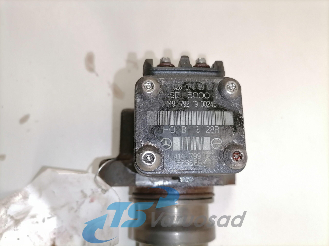 Mercedes-Benz High pressure pump A0414799054 - Pompe à carburant pour Camion: photos 3 Mercedes-Benz High pressure pump A0414799054 - Pompe à carburant pour Camion: photos 3