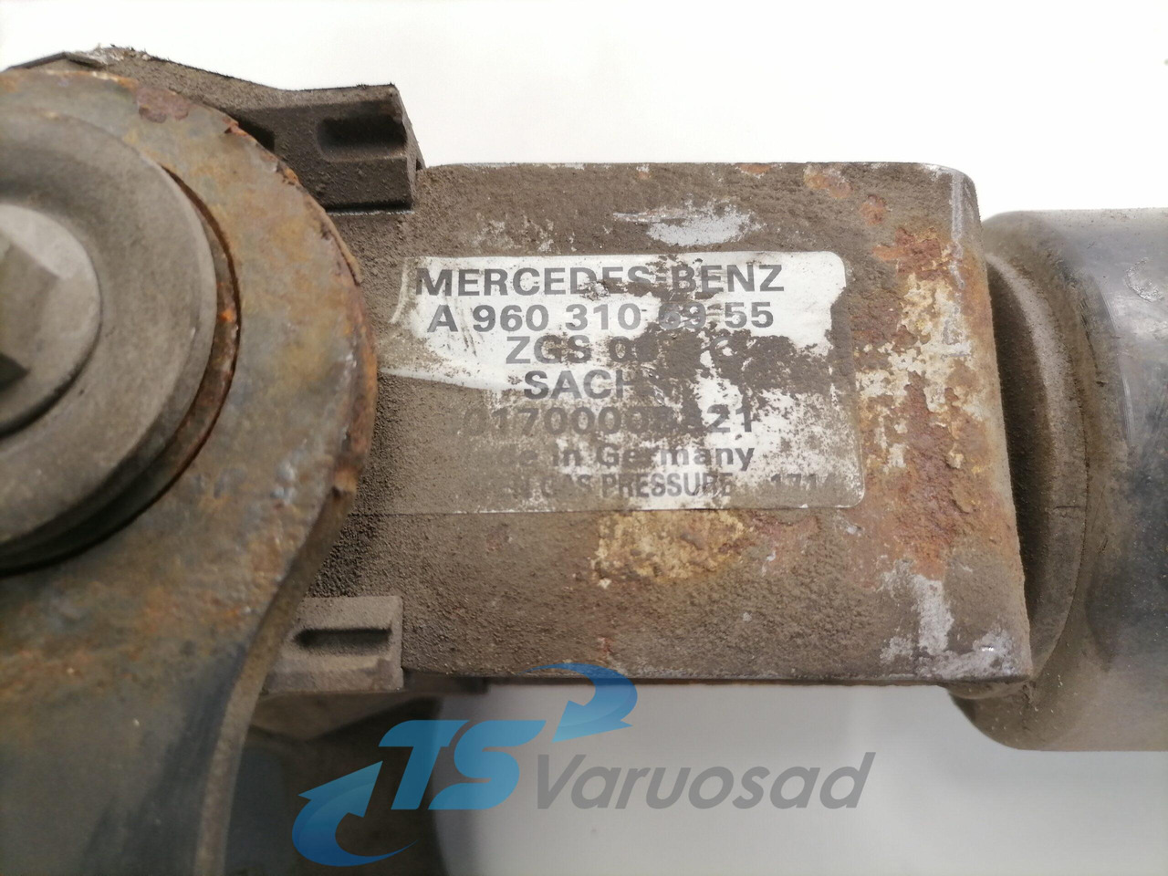 Mercedes-Benz Kabiini kandur, tagumine A9603106955 - Suspension de cabine pour Camion: photos 2 Mercedes-Benz Kabiini kandur, tagumine A9603106955 - Suspension de cabine pour Camion: photos 2