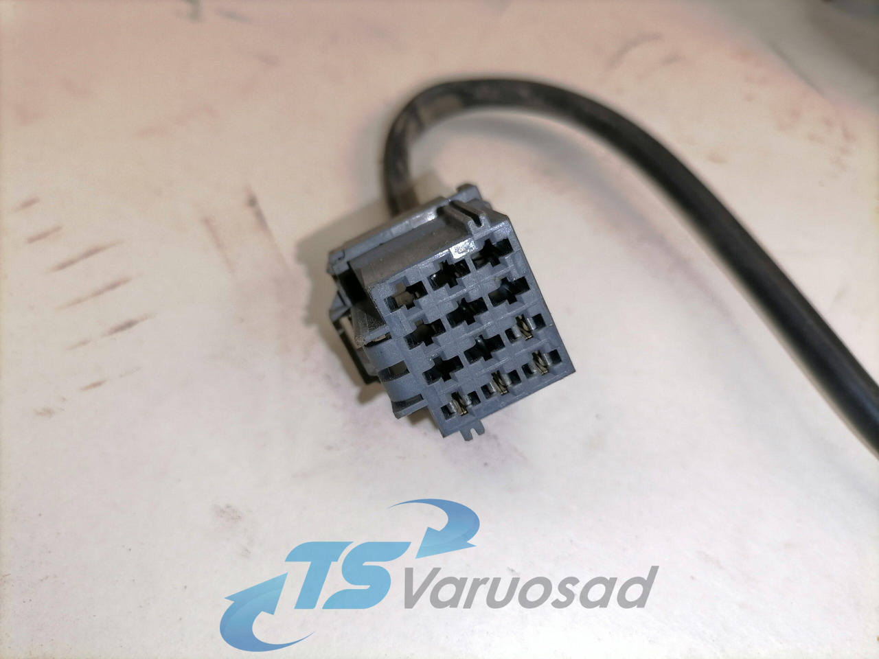Mercedes-Benz Steering cable 9434600049 - Commande de gouvernail pour Camion: photos 3 Mercedes-Benz Steering cable 9434600049 - Commande de gouvernail pour Camion: photos 3
