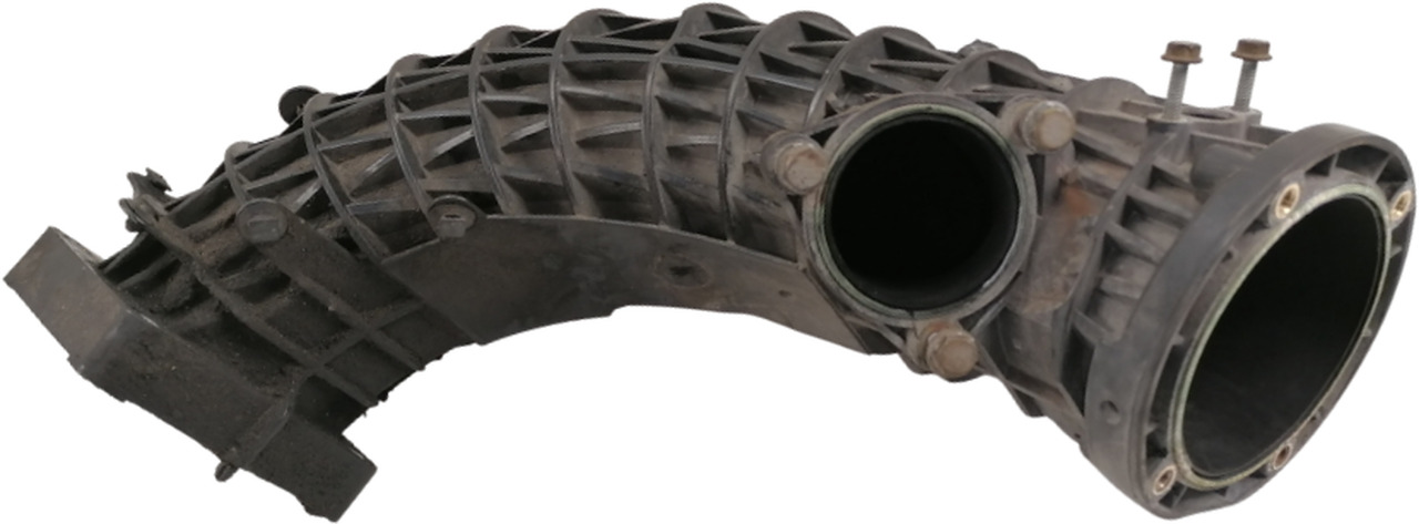 Mercedes-Benz intercooler pipe A4710902137 - Intercooler pour Camion: photos 1 Mercedes-Benz intercooler pipe A4710902137 - Intercooler pour Camion: photos 1