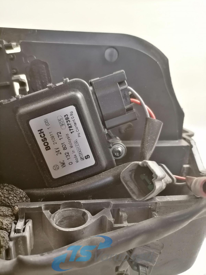 Scania Blower cover 2567801 - Pièce universelle pour Camion: photos 4 Scania Blower cover 2567801 - Pièce universelle pour Camion: photos 4