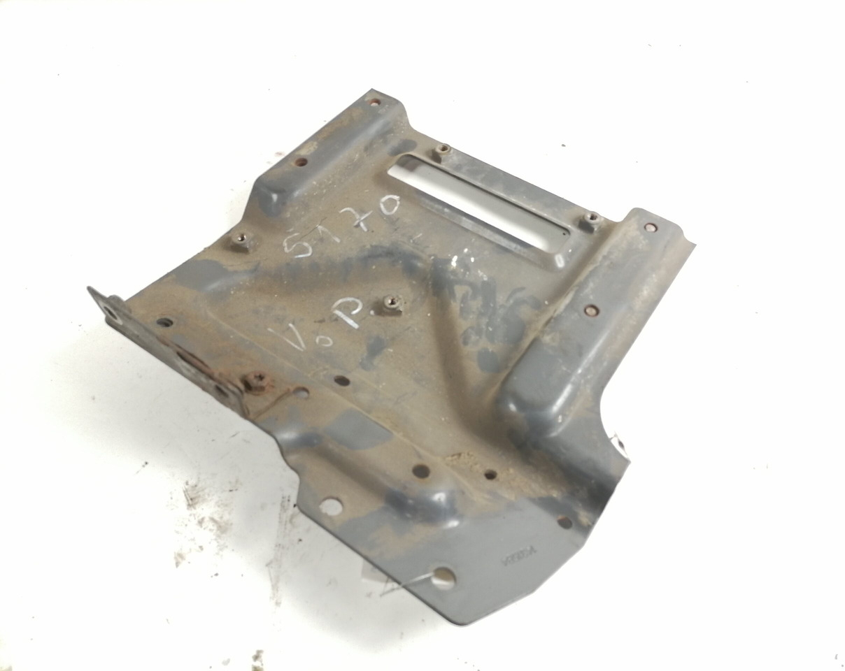 Scania Bumper bracket 1431584 - Pare-chocs pour Camion: photos 2 Scania Bumper bracket 1431584 - Pare-chocs pour Camion: photos 2