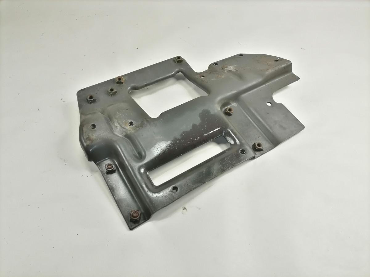 Scania Bumper bracket 1915256 - Pare-chocs pour Camion: photos 2 Scania Bumper bracket 1915256 - Pare-chocs pour Camion: photos 2