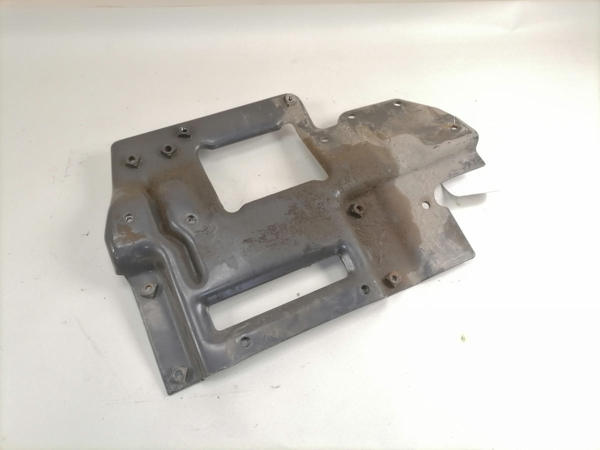 Scania Bumper bracket 1915256 - Pare-chocs pour Camion: photos 2 Scania Bumper bracket 1915256 - Pare-chocs pour Camion: photos 2