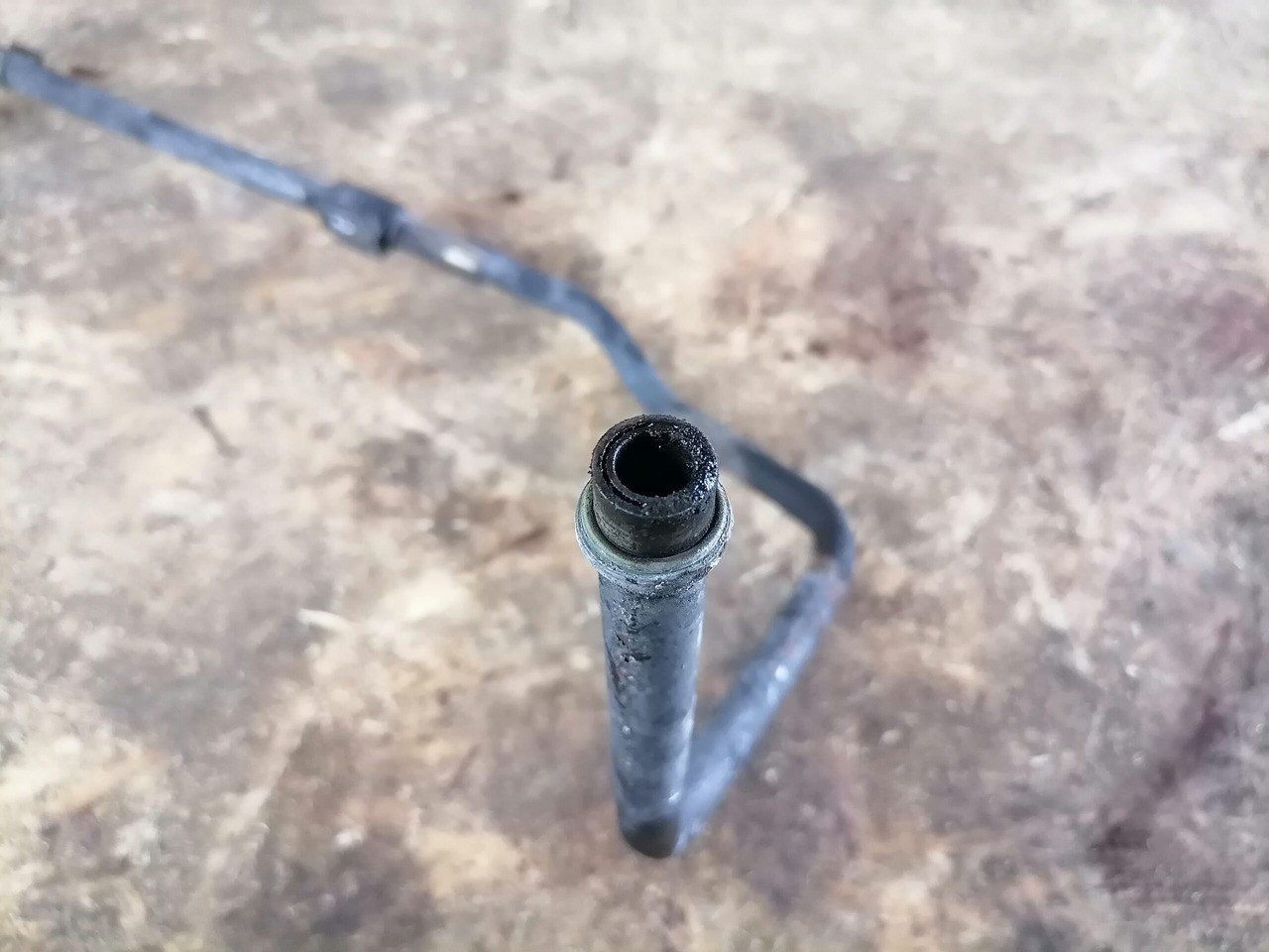 Scania Compressor air pipe 1863947 - Compresseur pour Camion: photos 3 Scania Compressor air pipe 1863947 - Compresseur pour Camion: photos 3