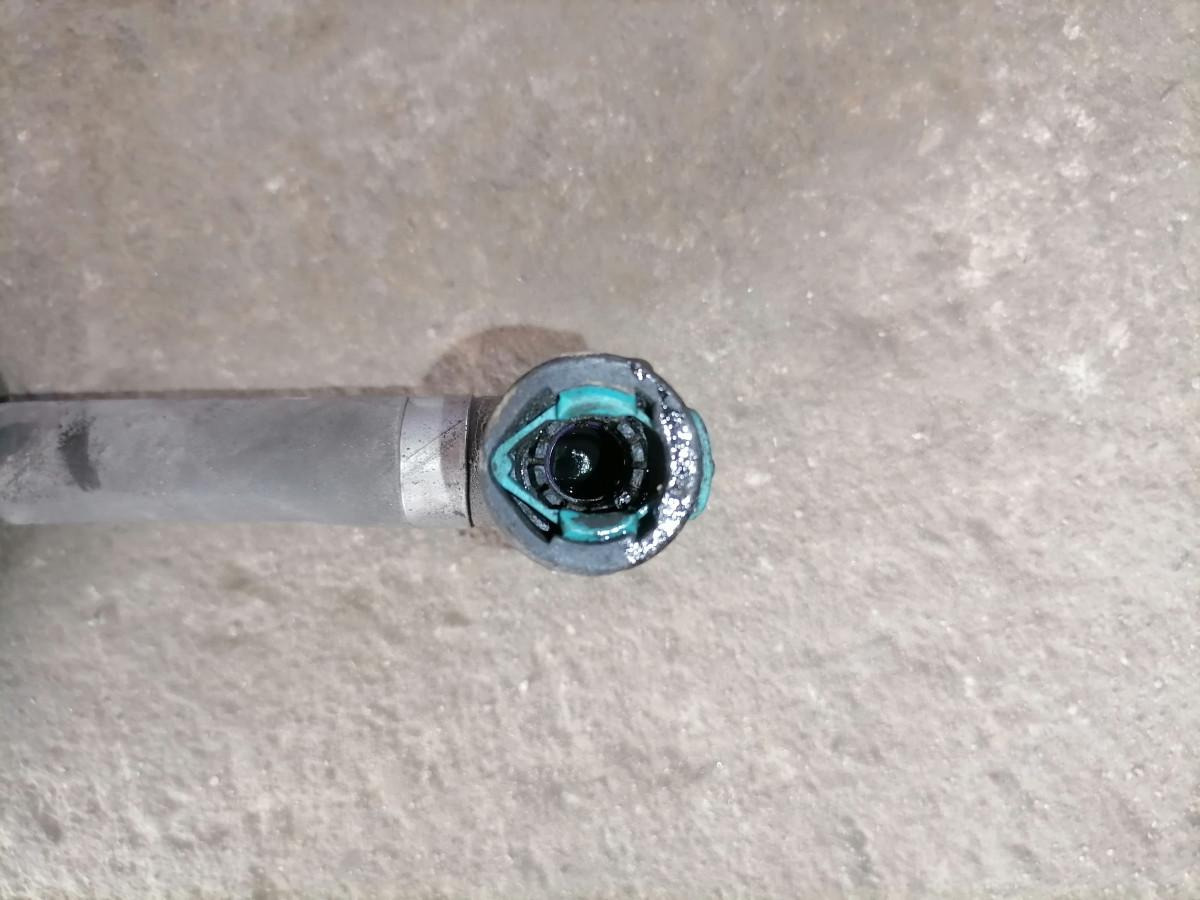 Scania Coolant pipe 2451636 - Système de refroidissement pour Camion: photos 4 Scania Coolant pipe 2451636 - Système de refroidissement pour Camion: photos 4