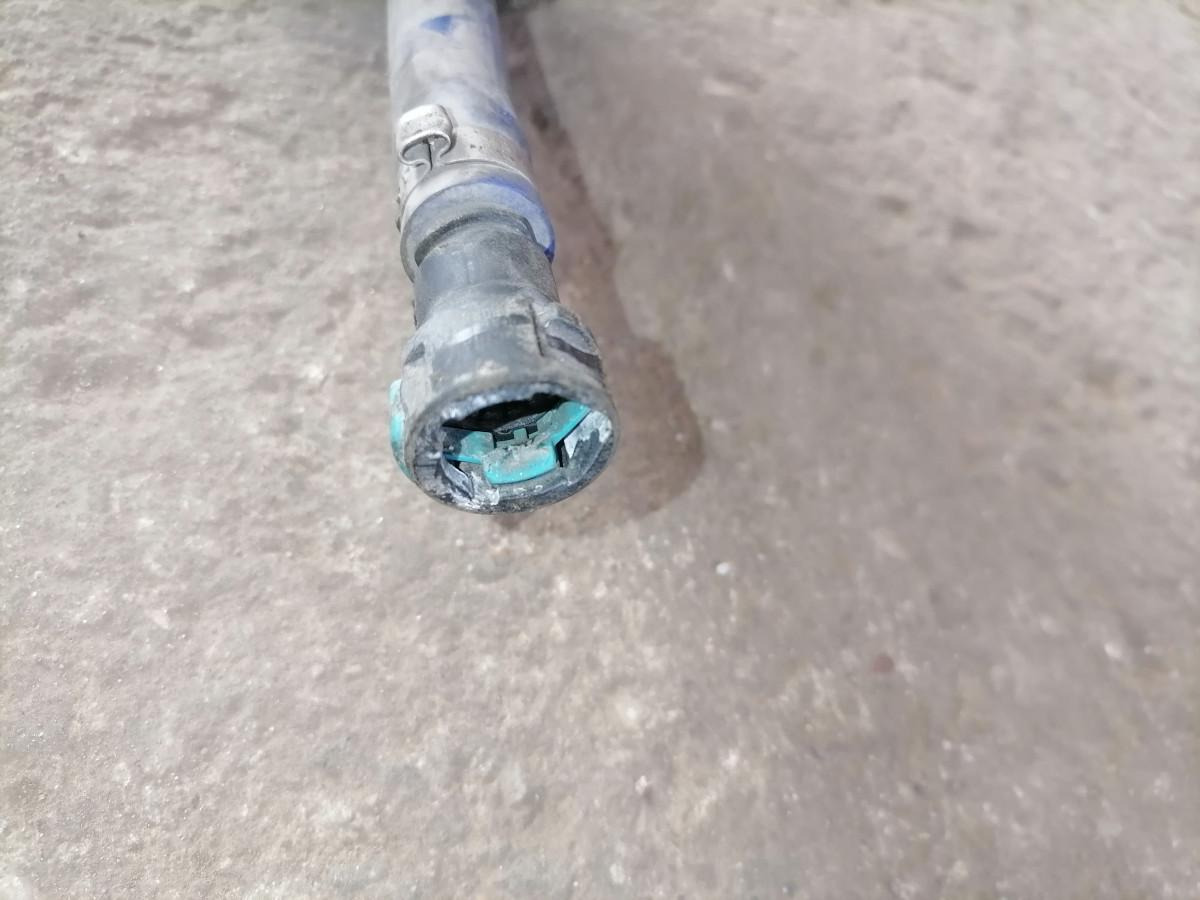 Scania Coolant pipe 2451637 - Système de refroidissement pour Camion: photos 4 Scania Coolant pipe 2451637 - Système de refroidissement pour Camion: photos 4