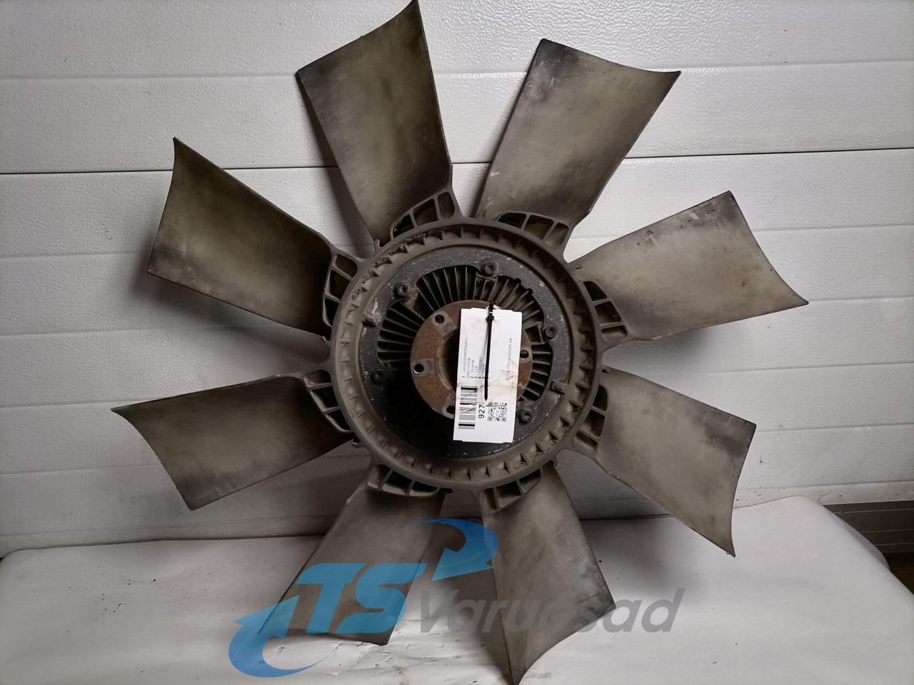 Scania Cooling fan 1392261 - Ventilateur pour Camion: photos 2 Scania Cooling fan 1392261 - Ventilateur pour Camion: photos 2