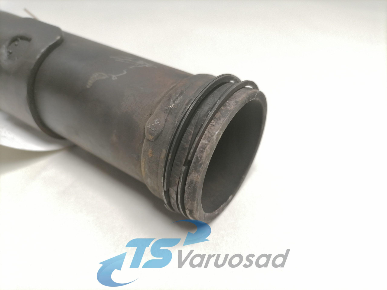 Scania EGR pipe 1528100 - Système d'échappement pour Camion: photos 4 Scania EGR pipe 1528100 - Système d'échappement pour Camion: photos 4