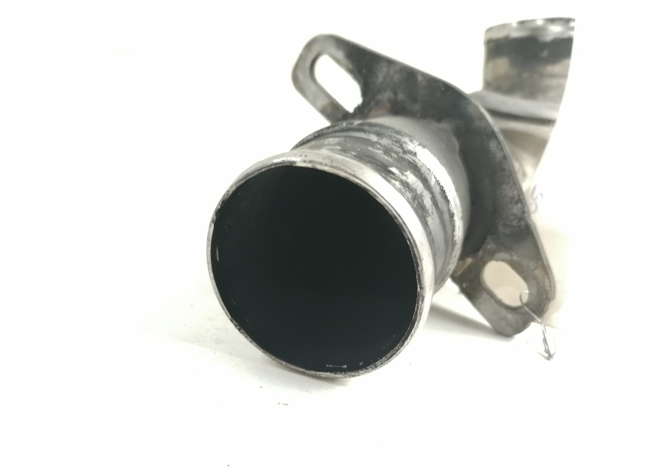 Scania EGR pipe 1890695 - Système d'échappement pour Camion: photos 3 Scania EGR pipe 1890695 - Système d'échappement pour Camion: photos 3