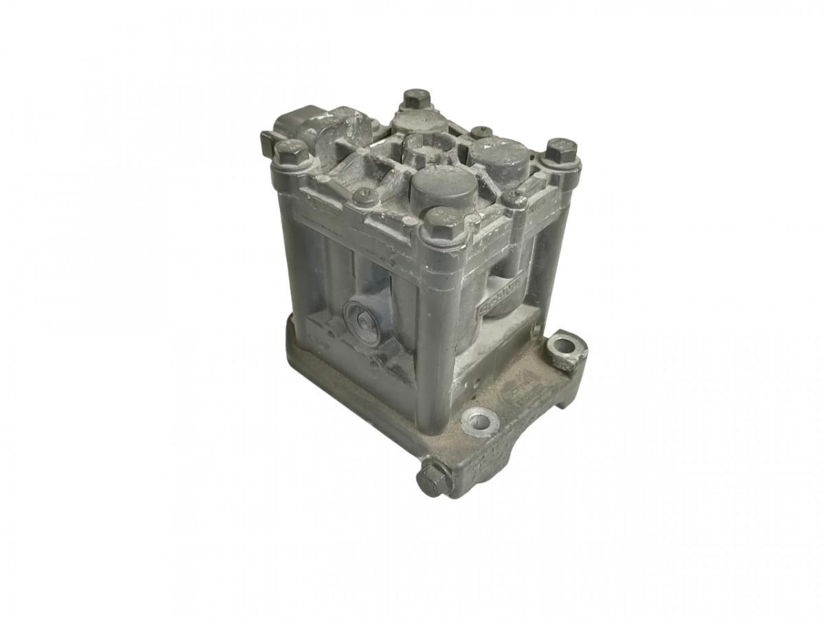 Scania EGR valve 2021085 - Système d'échappement pour Camion: photos 1 Scania EGR valve 2021085 - Système d'échappement pour Camion: photos 1