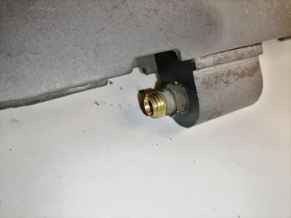 Scania Exhaust gas valve 1731023 - Système d'échappement pour Camion: photos 4 Scania Exhaust gas valve 1731023 - Système d'échappement pour Camion: photos 4