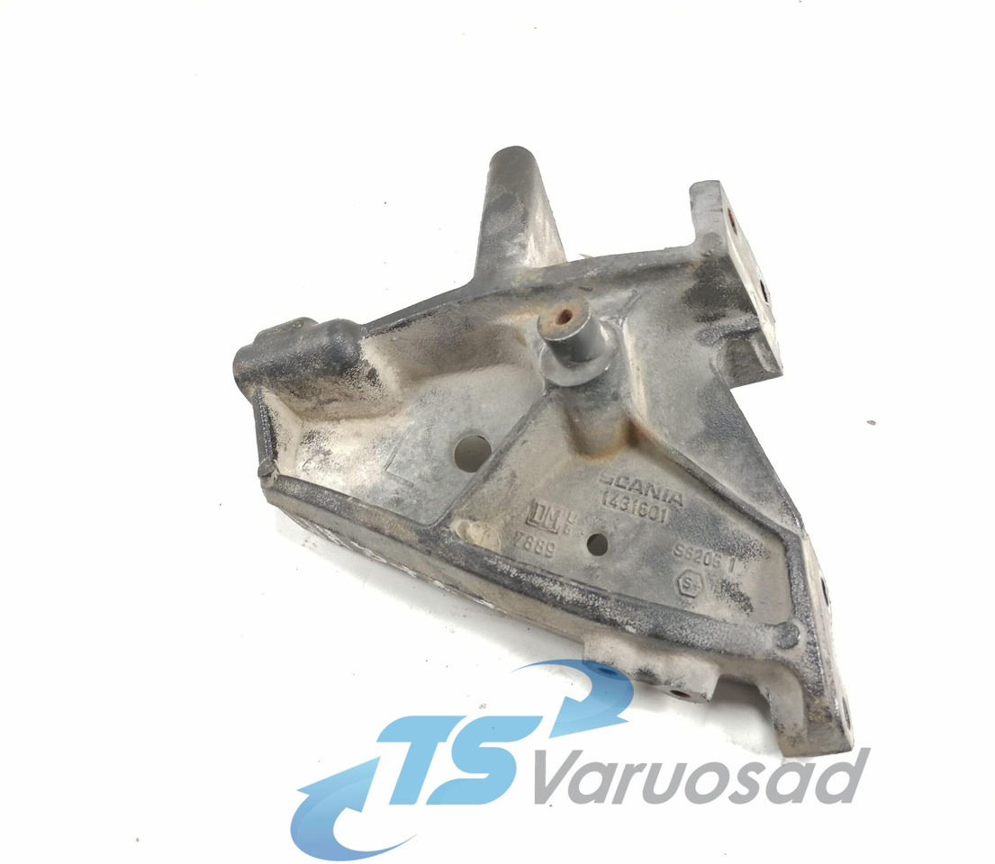 Scania Front bumper carrier 1431601 - Pare-chocs pour Camion: photos 1 Scania Front bumper carrier 1431601 - Pare-chocs pour Camion: photos 1