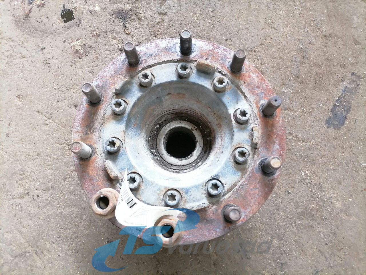Scania Front hub 1868663 - Moyeu pour Camion: photos 2 Scania Front hub 1868663 - Moyeu pour Camion: photos 2